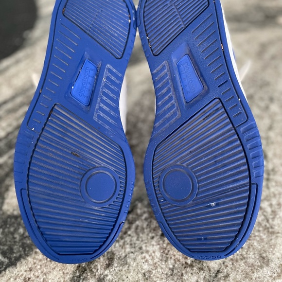 Addias - Picture 4 of 7